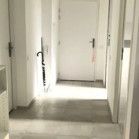 Ensemble Pour 6 Personnes Avec 3 Chambres Entierement Refait A Neuf - Norme Handicape Apartment Royan