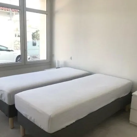 Apartment Ensemble Pour 6 Personnes Avec 3 Chambres Entierement Refait A Neuf - Norme Handicape Royan